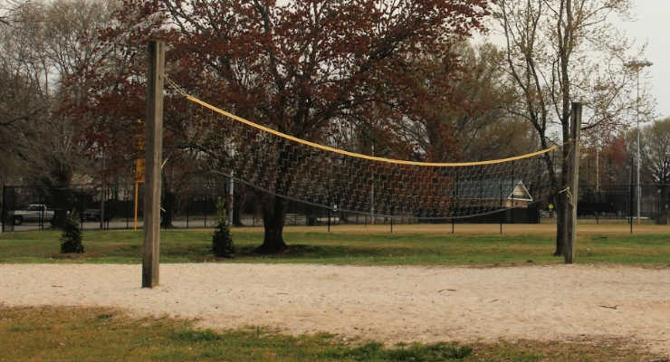 Volleyball court at E. Riverside Park