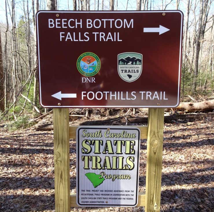 The trailhead sign for Beech Bottom Falls