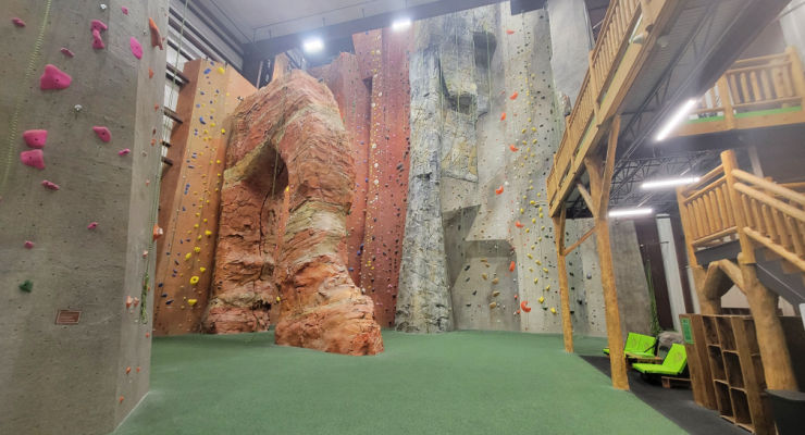 indoor rock climbing at ProjectROCK in Easley, SC