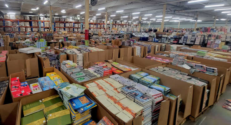 Inside the book warehouse outlet in Easley