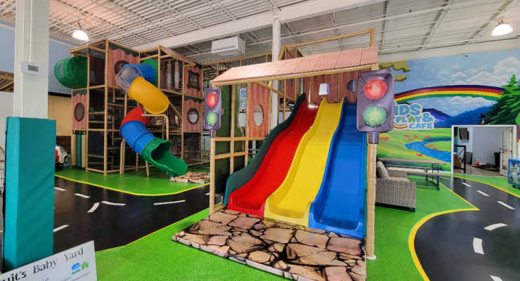 Play structures indoors at Kids Play and Cafe in Easley, SC