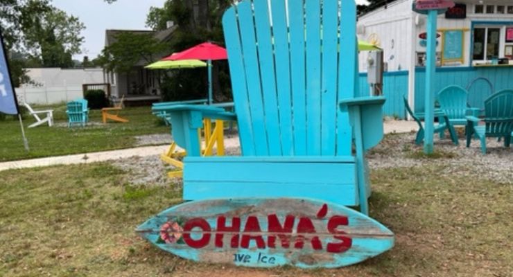 The big chair at Ohana's