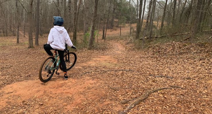 Holston Creek Park biking trail