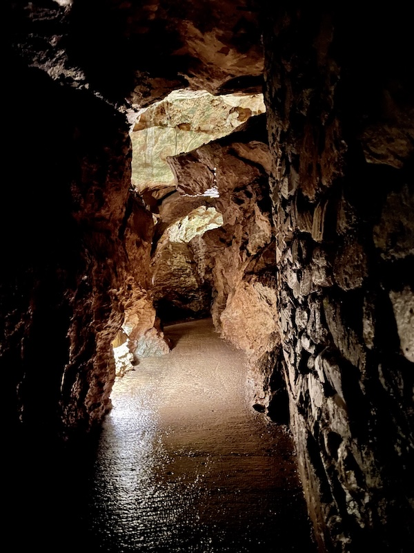 Linville Caverns NC