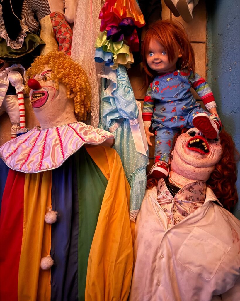 Props at the Sunken Manor