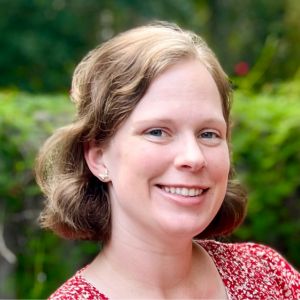 Image of Sarah Burnett, contributing writer and photographer for Kidding Around Media.