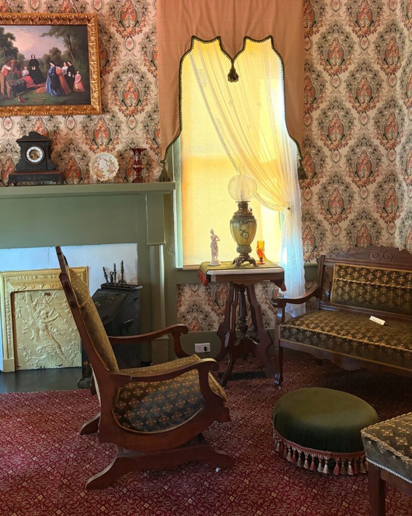 Inside Spring Park Inn