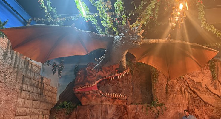 Life-sized animatronic dinosaurs at DinoLand Cafe in Myrtle Beach SC